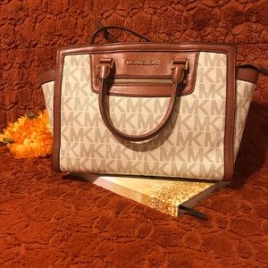 Michael Kors Bag